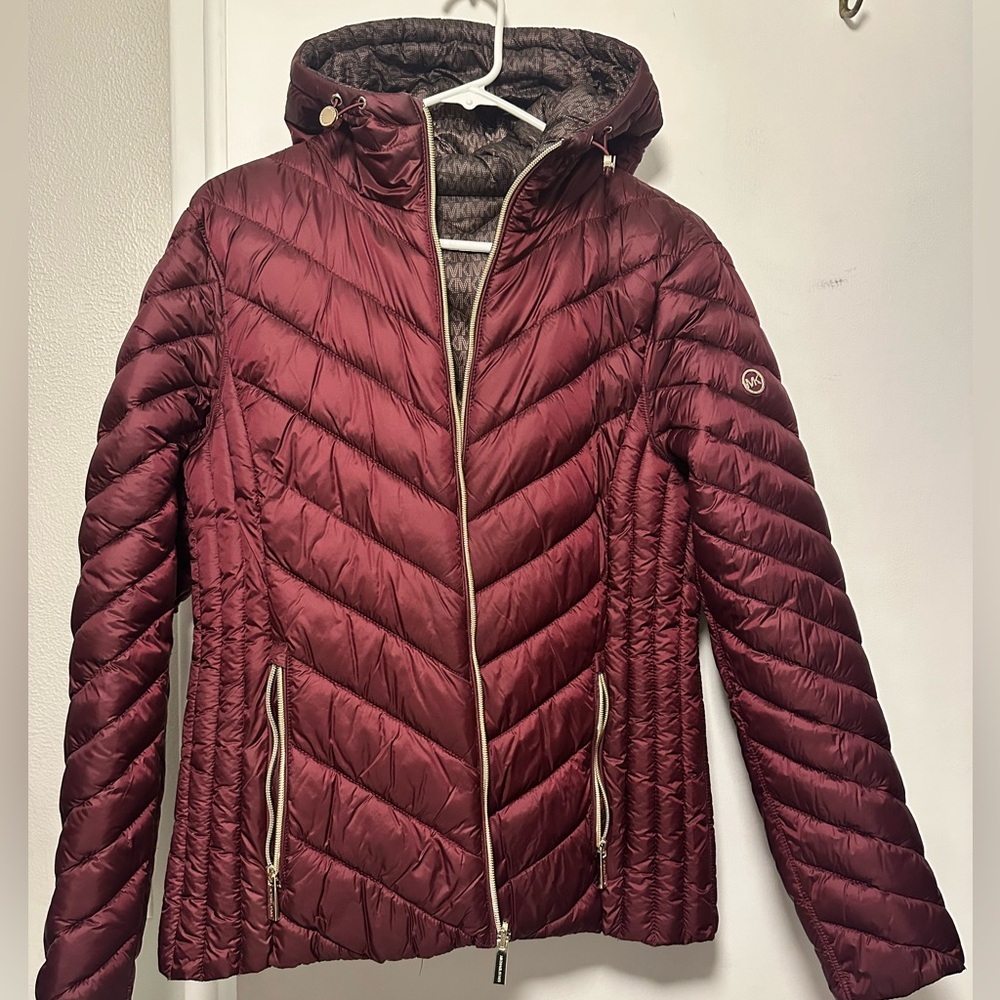 Michael Kors Reversible Quilted Nylon Signature Logo Packable Puffer Jacket